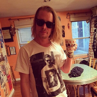 Illustration for article titled T-Shirtception.